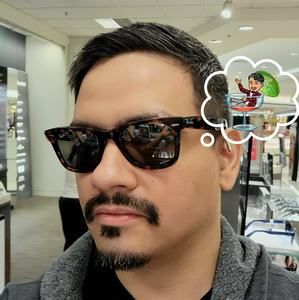 Meet your Posher, Justin